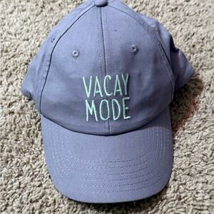 Vacay mode hat